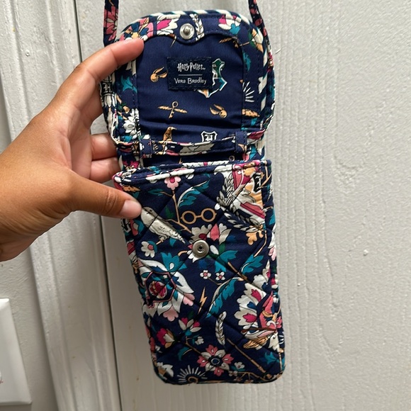 Vera Bradley Harry Potter Quilted Cross Body - Picture 3 of 4